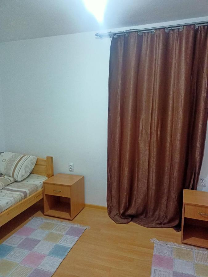 Momcilo Апартаменти Жабляк